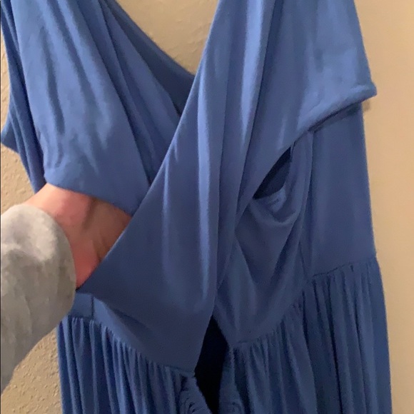 Dress - Picture 4 of 6